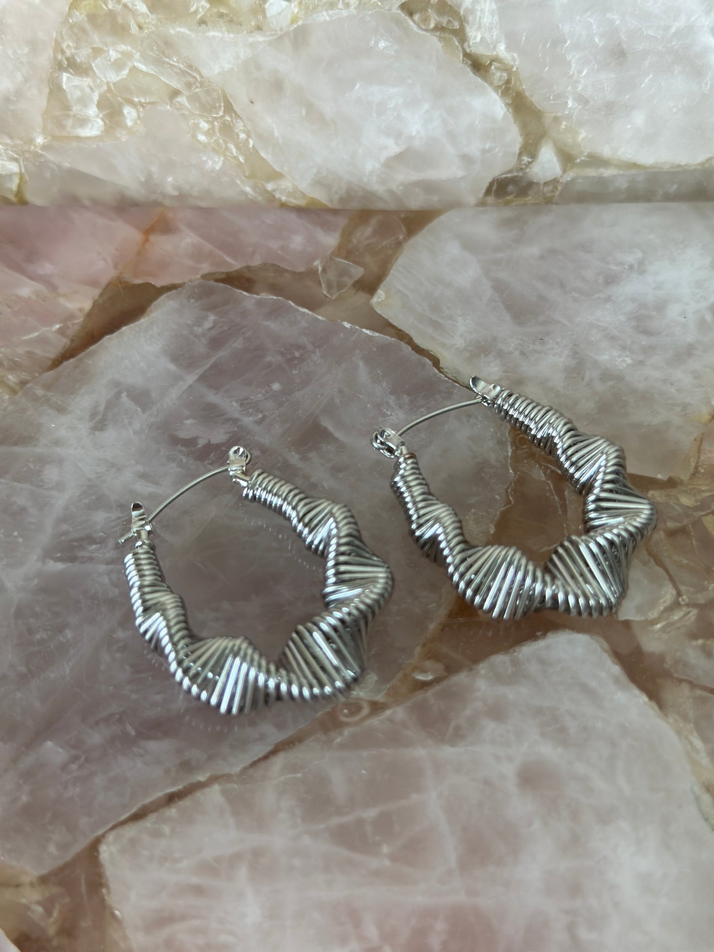“It Girl” hoop earrings (Silver)